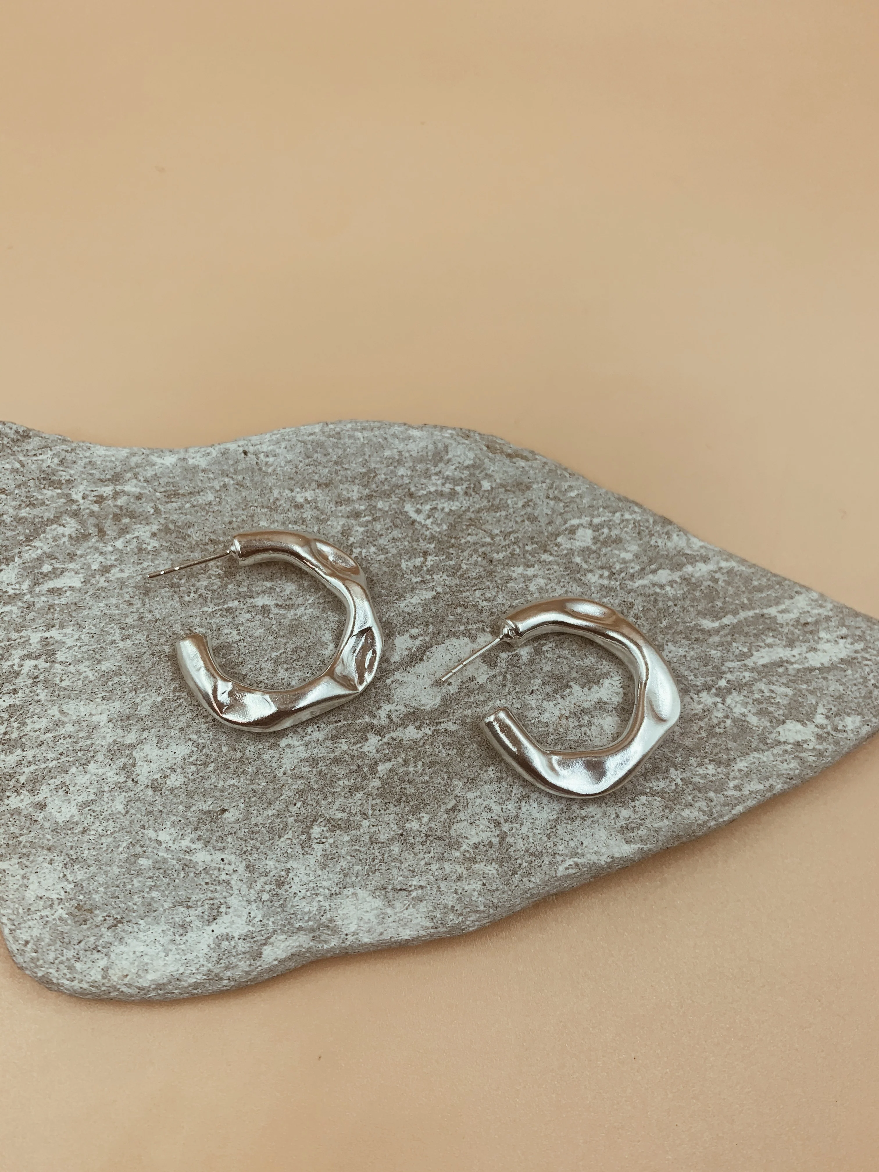 products.gallery.thumbnail_alt